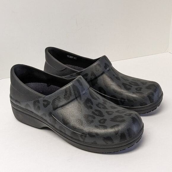 Crocs Neria Pro II Clogs, Black Leopard, Women's 10 M - Picture 1 of 6
